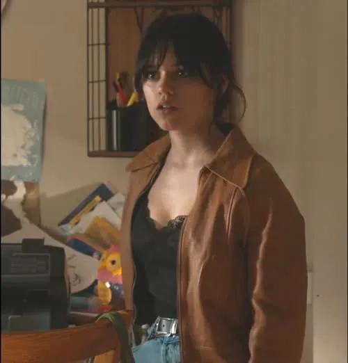 Jenna Ortega - Video