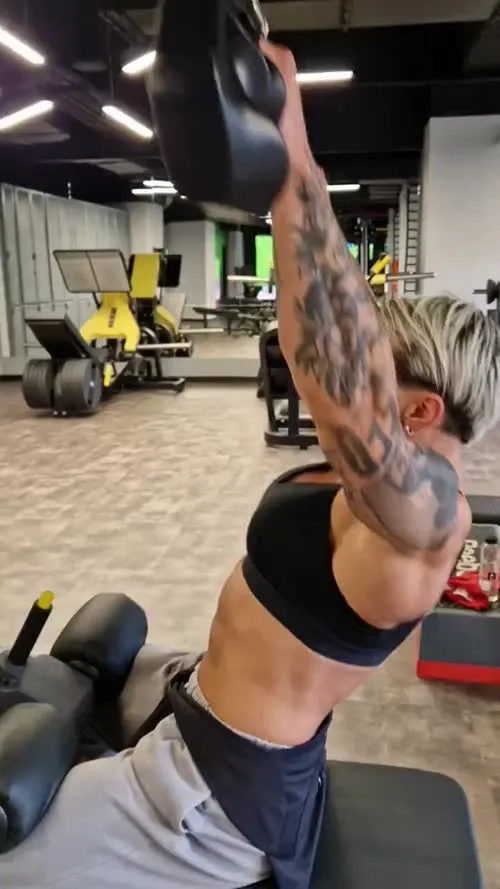 crazyxbody / musclegirlxxx - Video #135267