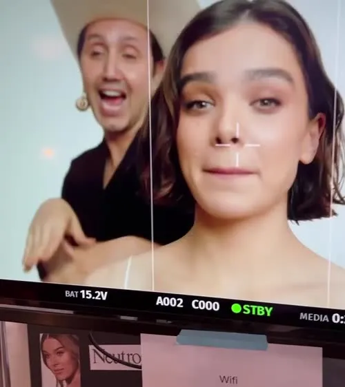Hailee Steinfeld - Video