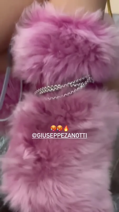 Bella Thorne - Video #241616