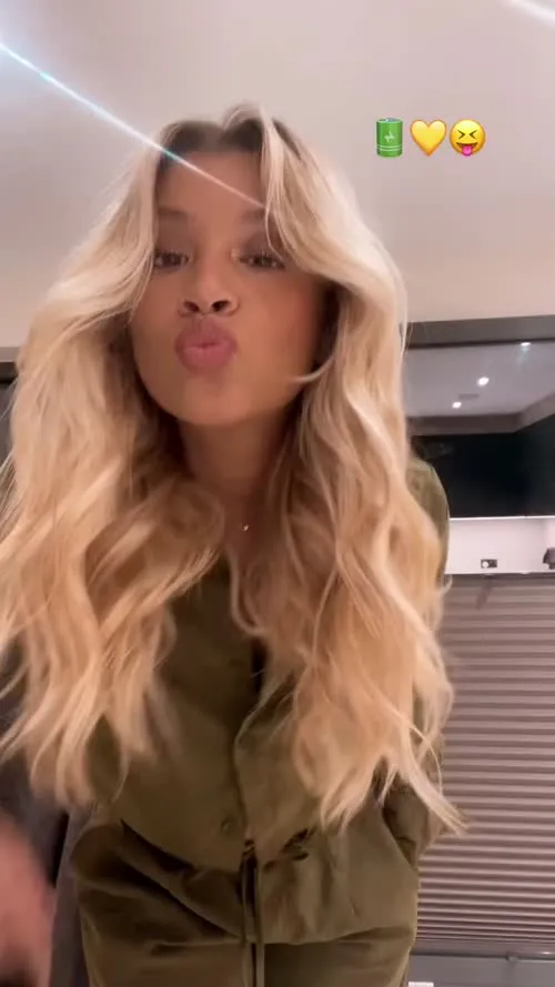 Molly Rainford - Video #120786