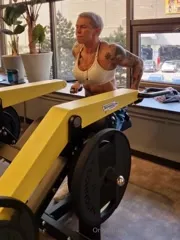 crazyxbody / musclegirlxxx - Video