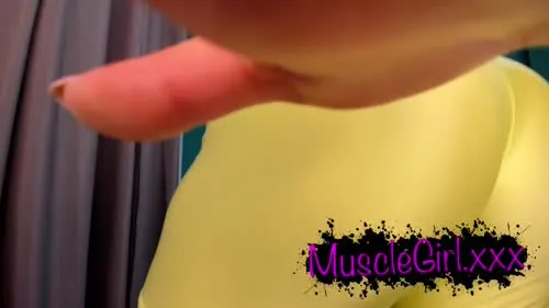crazyxbody / musclegirlxxx - Video