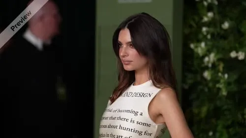 Emily Ratajkowski - Video #398187