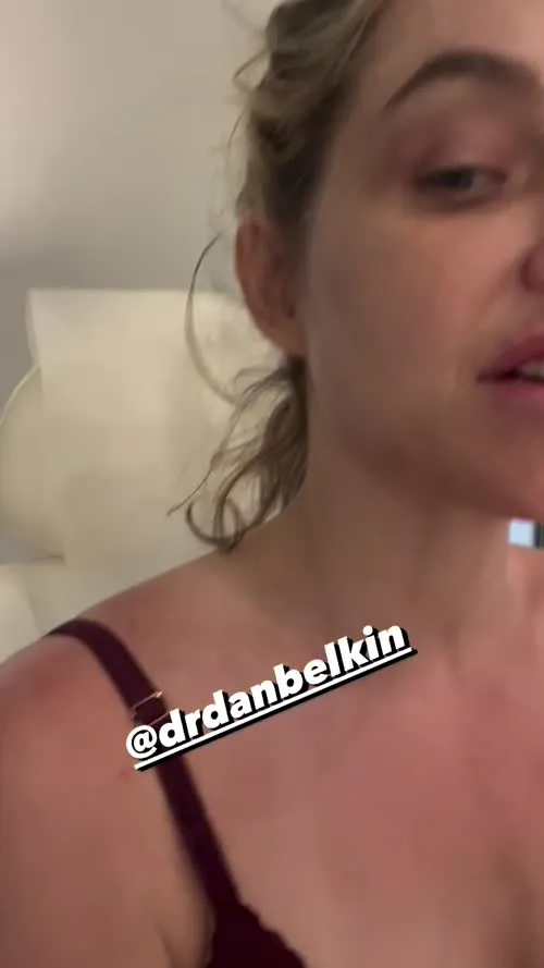 Jenny Mollen - Video #121104