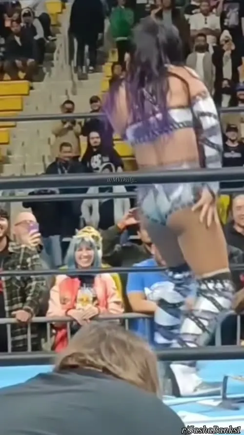 WWE/AEW Sasha Banks | Mercedes Moné - Video