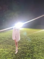Madison Beer - Video