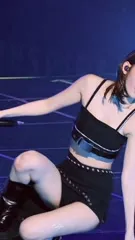 Sakura Miyawaki 宮脇 咲良 | LESSERAFIM - Video