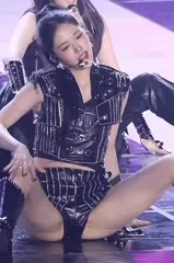 An Yujin 안유진 | YUJIN - Video