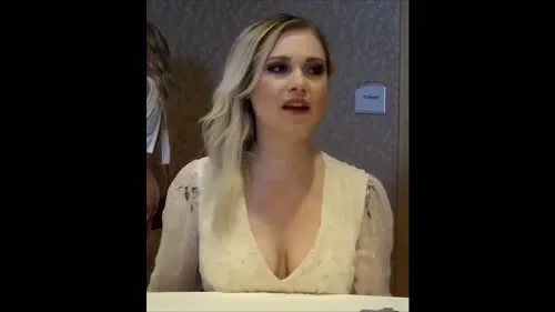 Eliza Taylor - Video