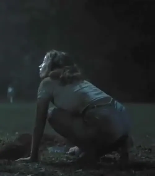 Emily Rudd - Video