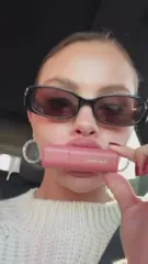 Selena Gomez - Video