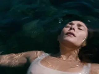 Elizabeth Olsen - Video