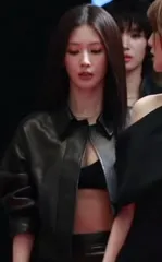 Cho Mi-yeon (Miyeon) - i-dle [(G)I-dle] - Video #195365
