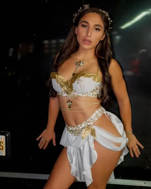 Abella Danger - Video
