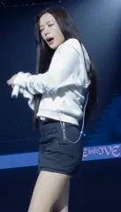 An Yujin 안유진 | YUJIN - Video