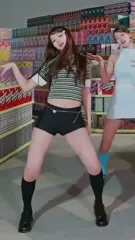 Kim Chaewon 김채원 [Le Sserafim] - Video #128506