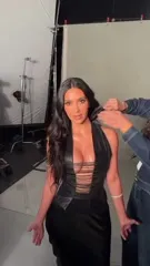 Kim Kardashian - Es sahsr cm p