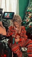 Rihanna - Video