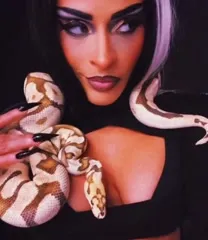 Zelina Vega // Thea Trinidad - Video