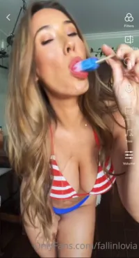 Eva Lovia / Fallinlovia - Eva Lovia solo