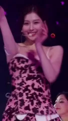 Minatozaki Sana (TWICE) - Video #186657