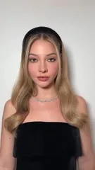 Madelyn Cline - Video #223004