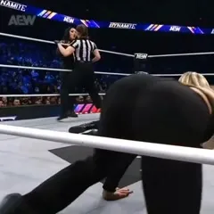 Julia Hart - Video