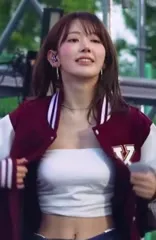 Sakura Miyawaki 宮脇 咲良 | LESSERAFIM - Video