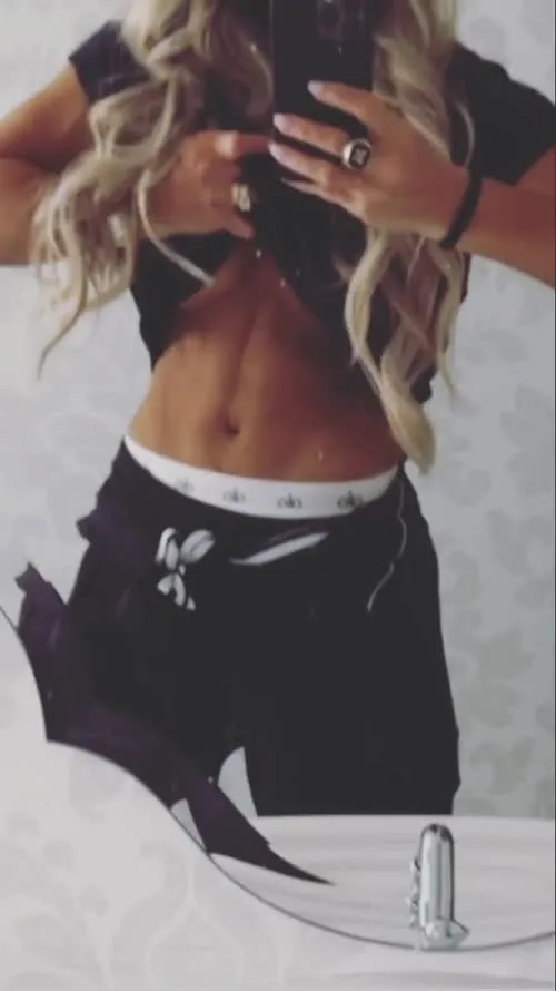 WWE Trish Stratus - Video