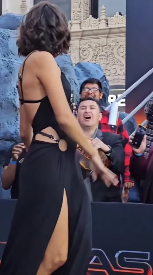 Xochitl Gomez - Video