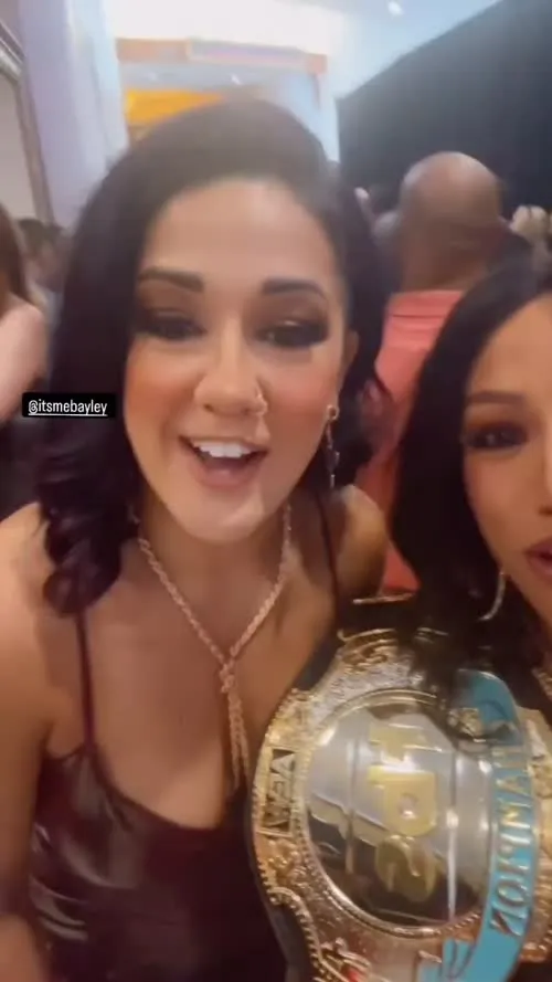 WWE Bayley / Davina Rose / Pamela Rose Martinez - Video