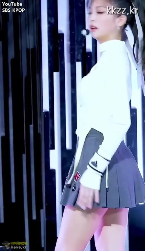 Jennie | BLΛƆKPIИK (Blackpink) - Video