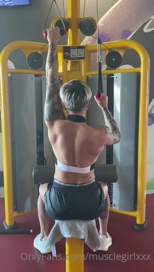 crazyxbody / musclegirlxxx - Video #355928