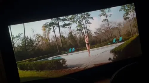 Margaret Qualley - Video