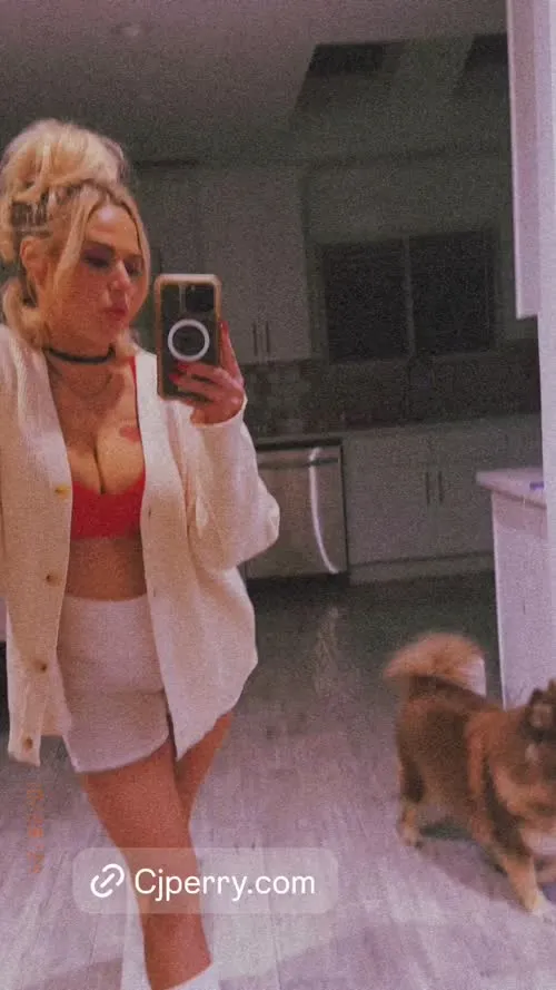WWE Lana / CJ Perry - Video #401254