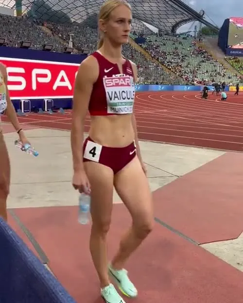 Alica Schmidt - German Athlete - Video