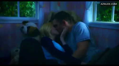 Katherine McNamara - Video