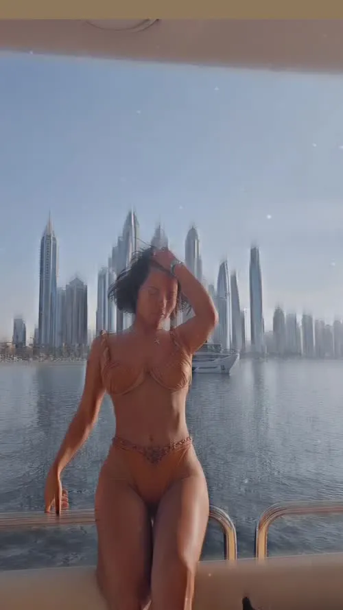 Inna(Elena Alexandra Apostoleanu) - Video