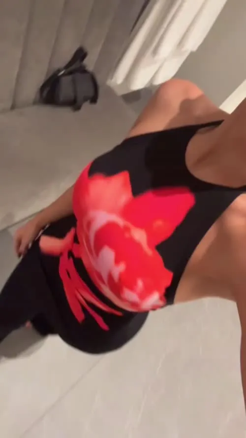 Kylie Jenner - Video
