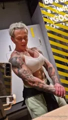 crazyxbody / musclegirlxxx - Video