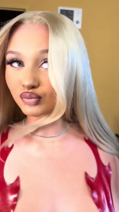 Alabama Barker - Video #167359