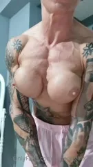 crazyxbody / musclegirlxxx - Video