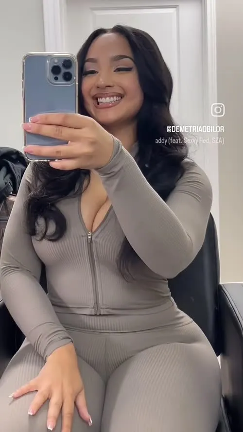 Demetria Obilor - Video