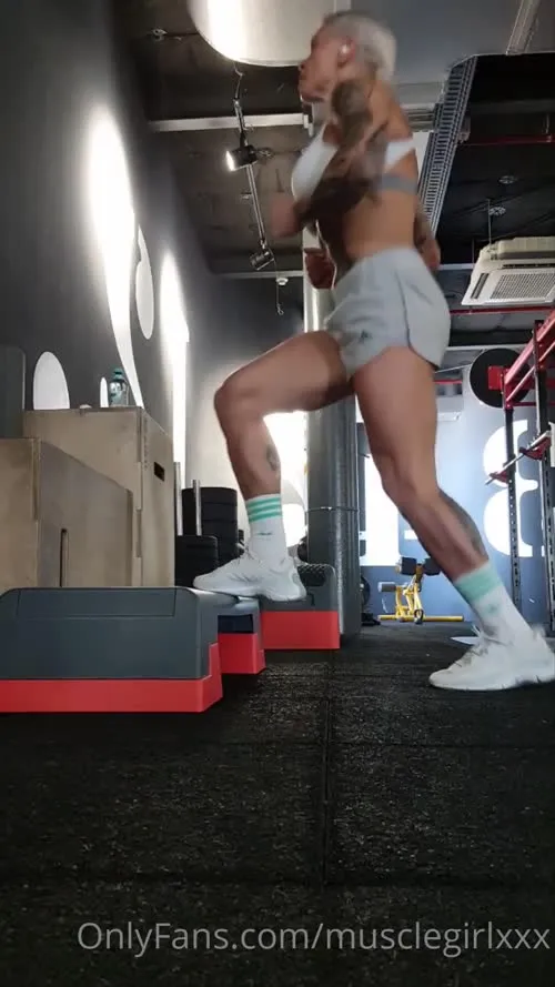 crazyxbody / musclegirlxxx - Video #135328