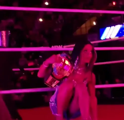 WWE/AEW Sasha Banks | Mercedes Moné - Video