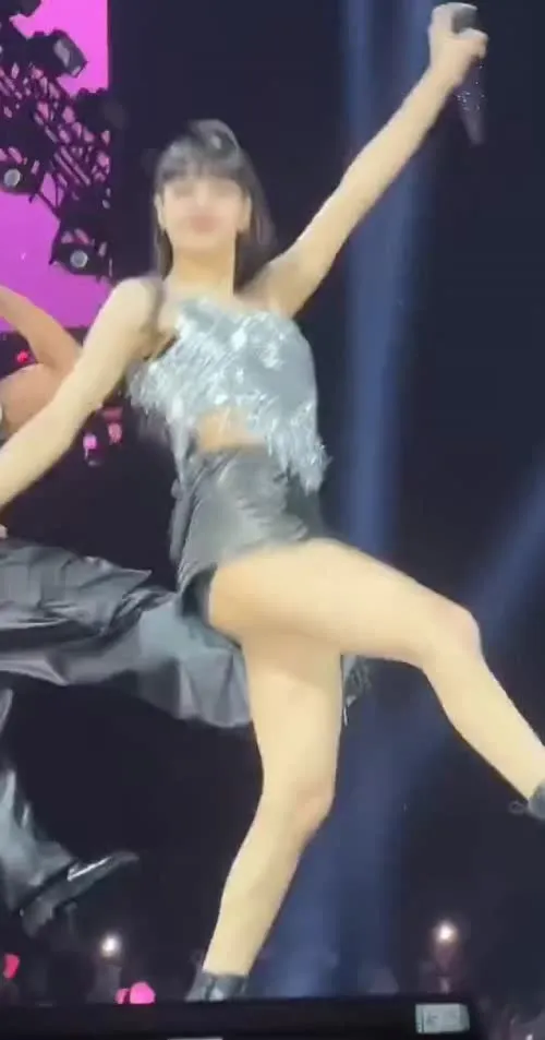 Lisa | BLΛƆKPIИK (Blackpink) - Video