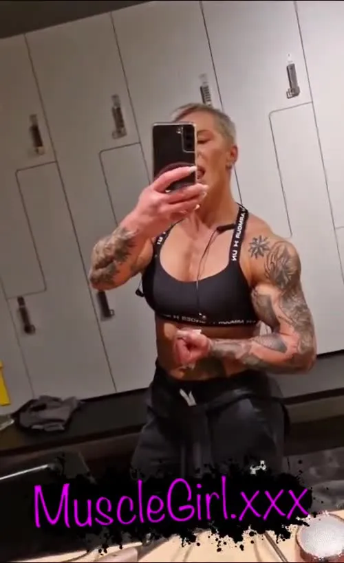 crazyxbody / musclegirlxxx - Video #124793