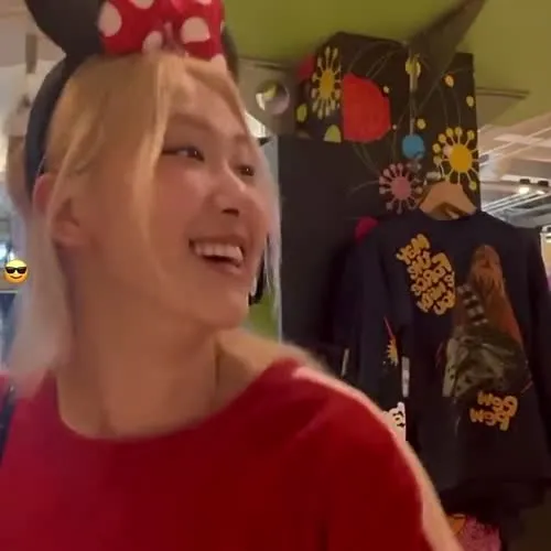 Rosé || Roseanne Park - BLΛƆKPIИK ( BLACKPINK ) - Video