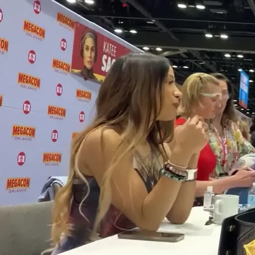 WWE/AEW Sasha Banks | Mercedes Moné - Video